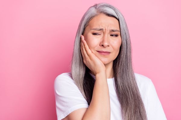 How Endodontists Approach And Repair A Broken Tooth