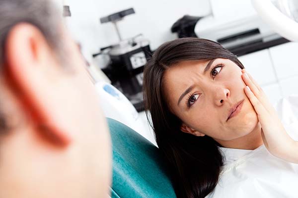 Treatment Options For A Chipped Tooth